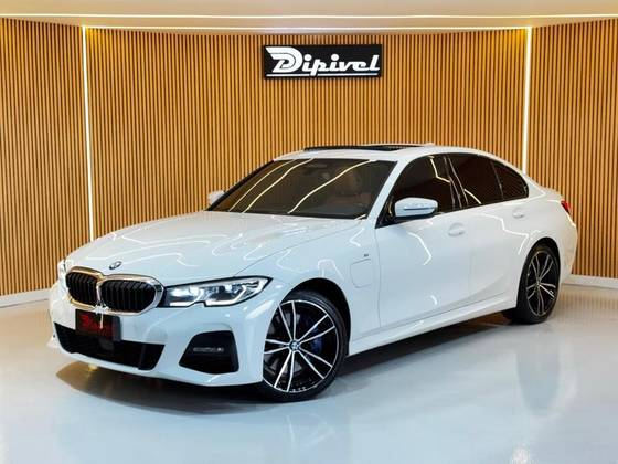 BMW 330e 2.0 16V TURBO HÍBRIDO M SPORT AUTOMÁTICO